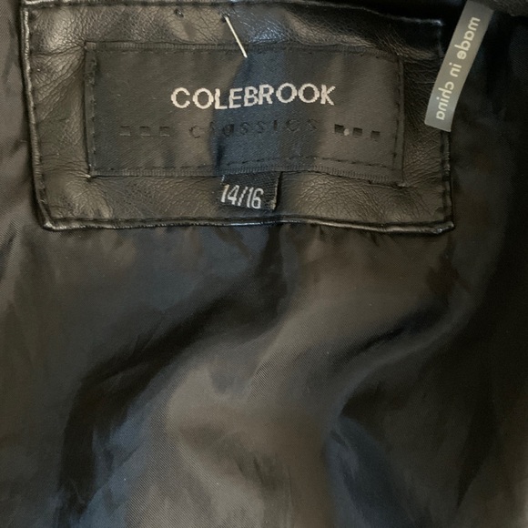 Ladies Colebrook leather zip up black jacket. Size 14/16. Very nice. - Picture 5 of 9